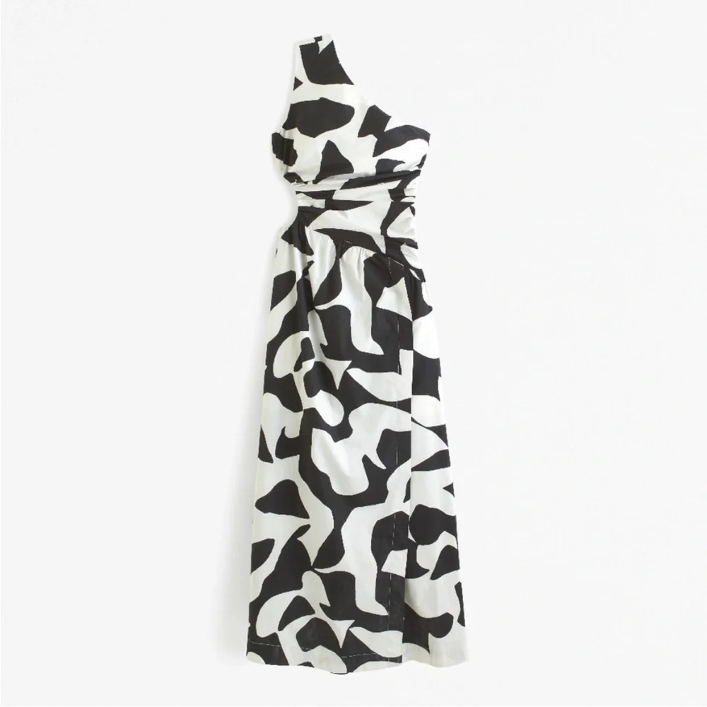 NEW Abercrombie & Fitch Black + White Abstract One Shoulder Cut Out Maxi Dress